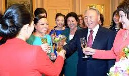 Нурсултан Назарбаев может свернуть пенсионную реформу