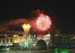 С 15-летием казахстанскую столицу поздравят лучшие исполнители мировой эстрады
