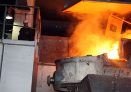 Из-за отсутствия сырья простаивает таразский металлургический завод