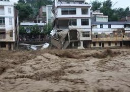 Число жертв наводнения в Индии может превысить 10 тыс человек