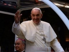 Акцию протеста вызвал визит Папы Римского в Бразилию