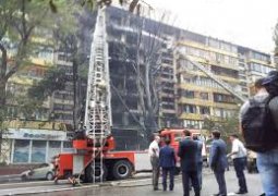 В 9 млн тенге оценили пострадавшие от взрыва бензовоза 12 квартир в Алматы