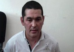 У подозреваемого в иле-алатауской резне при задержании изъяли поддельные удостоверение и паспорта Кыргызстана