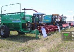 Новейшую сельхозтехнику представили в Акмолинской области на выставке-демонстрации «Жа&#1187;а дала-2013»