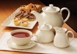 В Казахстане на чай с сладостями для госслужащих тратится почти 100 млн тенге в месяц