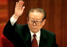Испанский суд выдал орден на арест экс-главы Китая