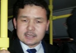 Замдекана КазАТУ устроил переполох в столичном автобусе из-за госязыка