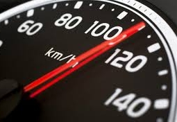 Теперь в Казахстане лишать прав за превышение скорости не будут