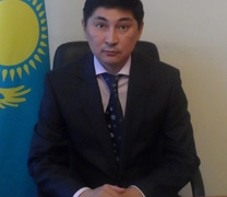 Глава территориальной земельной инспекции по Акмолинской области избил секретаршу