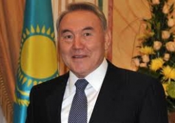 Нурсултан Назарбаев поздравил казахстанцев с празд­ни­ком Рож­де­ства Хри­сто­ва