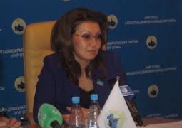 Дарига Назарбаева подняла вопрос теневых доходов в вузах