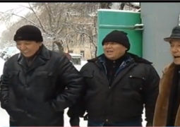 В Алматы бывшие охранники вышли на акцию протеста