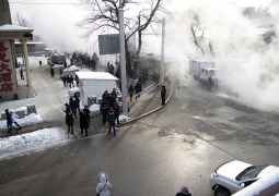 Прорыв теплотрассы в Алматы: один из пострадавших в критическом состоянии