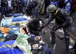 Столкновения в Киеве: сегодня погибли по меньшей мере 100 человек