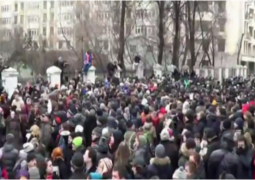 Москва: сотни человек задержаны в ходе митинга в поддержку фигурантов «болотного дела» (ВИДЕО)