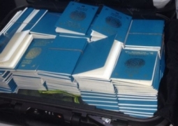 Три сотни бланков паспортов Казахстана пытались вывезти граждане Китая