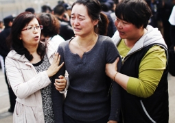Казахстанская страховая компания выплатила компенсацию родным пассажиров пропавшего самолета Malaysia Airlines