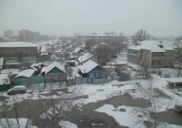 Месячная норма снега выпала в Уральске