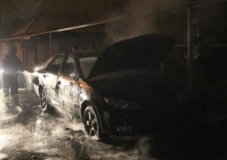В Караганде подожгли автомобиль главы управления налогового департамента 