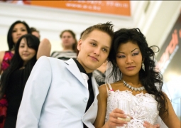 В первой в Казахстане лесбийской семье совершено жестокое убийство