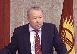 Министр образования Кыргызской Республики получил «тройку» за диктант