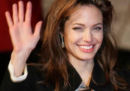 Анджелина Джоли не прочь заняться политикой