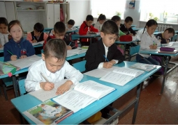 Более 20 тыс. детей иностранцев и лиц без гражданства учатся в казахстанских школах