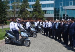 Полицейские Талдыкоргана пересели на скутеры