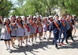 Алматинские выпускники говорят о запрете отмечать выпускной, в управлении образования это отрицают