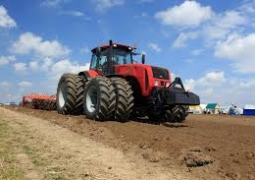 В Кокшетау будут выпускать белорусскую сельхозтехнику