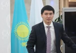 Почти 40% казахстанцев считают «избитую» Бахтияром Артаевым девушку - аферисткой