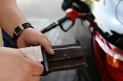 Резкий скачок цен на бензин наблюдается в соседних с Казахстаном странах