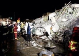 48 человек погибли при авиакатастрофе на Тайване
