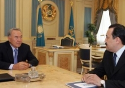 Нурсултан Назарбаев обсудил с премьером и главой Администрации президента возможное влияние ситуации в Украине на развитие экономики