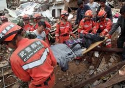 Число жертв землетрясения в китайской провинции Юньнань достигло почти 600 человек