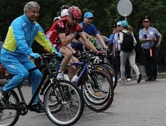 Аким Астаны примет участие в велопробеге ко Дню Конституции