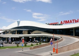 В аэропорту Алматы совершил аварийную посадку Челленджер-208, следовавший из Иссык-Куля