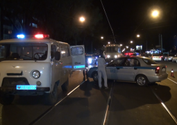 Полиция Алматы задержала водителя, сбившего насмерть пешехода и сбежавшего с места ДТП