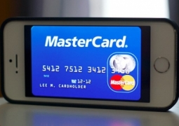 iPhone 6 смогут безопасно хранить данные банковских карт Visa и MasterCard