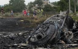 Министр обороны Малайзии едет в Украину, чтобы осмотреть место падения Boeing-777