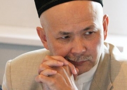Мусульманские правозащитники призывают казахстанских чиновников приостановить артистическую деятельность