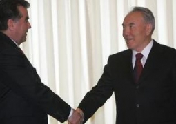 Казахстан готов оказывать Таджикистану всестороннюю поддержку, - Нурсултан Назарбаев