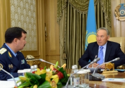 Делать акцент на финансовые формы наказания поручил прокурорам Нурсултан Назарбаев