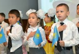 В Казахстане намерены принимать детей в 1 класс строго с шести лет, - Минобразования