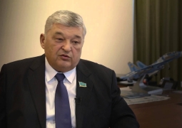 Сенатор Алтынбаев заявил о сбое в системе безопасности в авиации