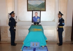 В Талдыкоргане с почестями похоронили погибших военных летчиков