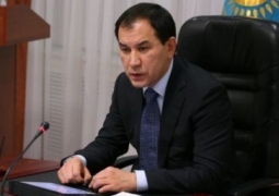 Суд оставил под арестом экс-акима Карагандинской области Бауржана Абдишева