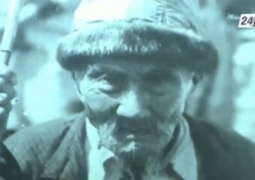В Москве найдена фотография легендарного казахского композитора Жаяу Мусы