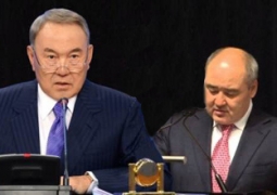 Нурсултан Назарбаев пригрозил главе «Самрук-Казына» увольнением за выдвижение кадров «по звонку»