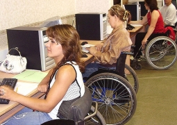 Столичным работодателям установили квоту рабочих мест для инвалидов